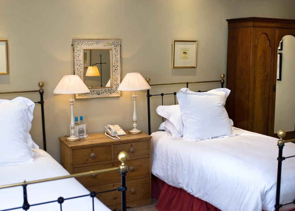 The Old Bridge Hotel Huntingdon Bilik gambar